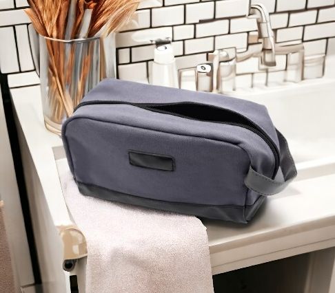 Несессер Версаль / Дорожная косметичка с застёжкой молнией и ручкой для переноса